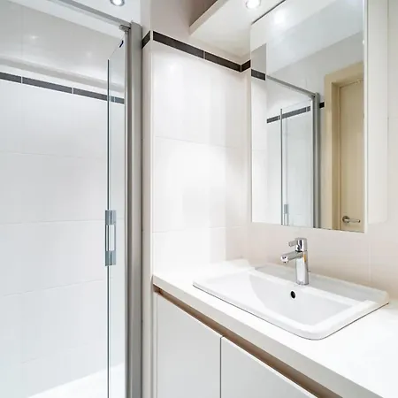 דירה Stone In Dordogne Near Prehistoric Caves *